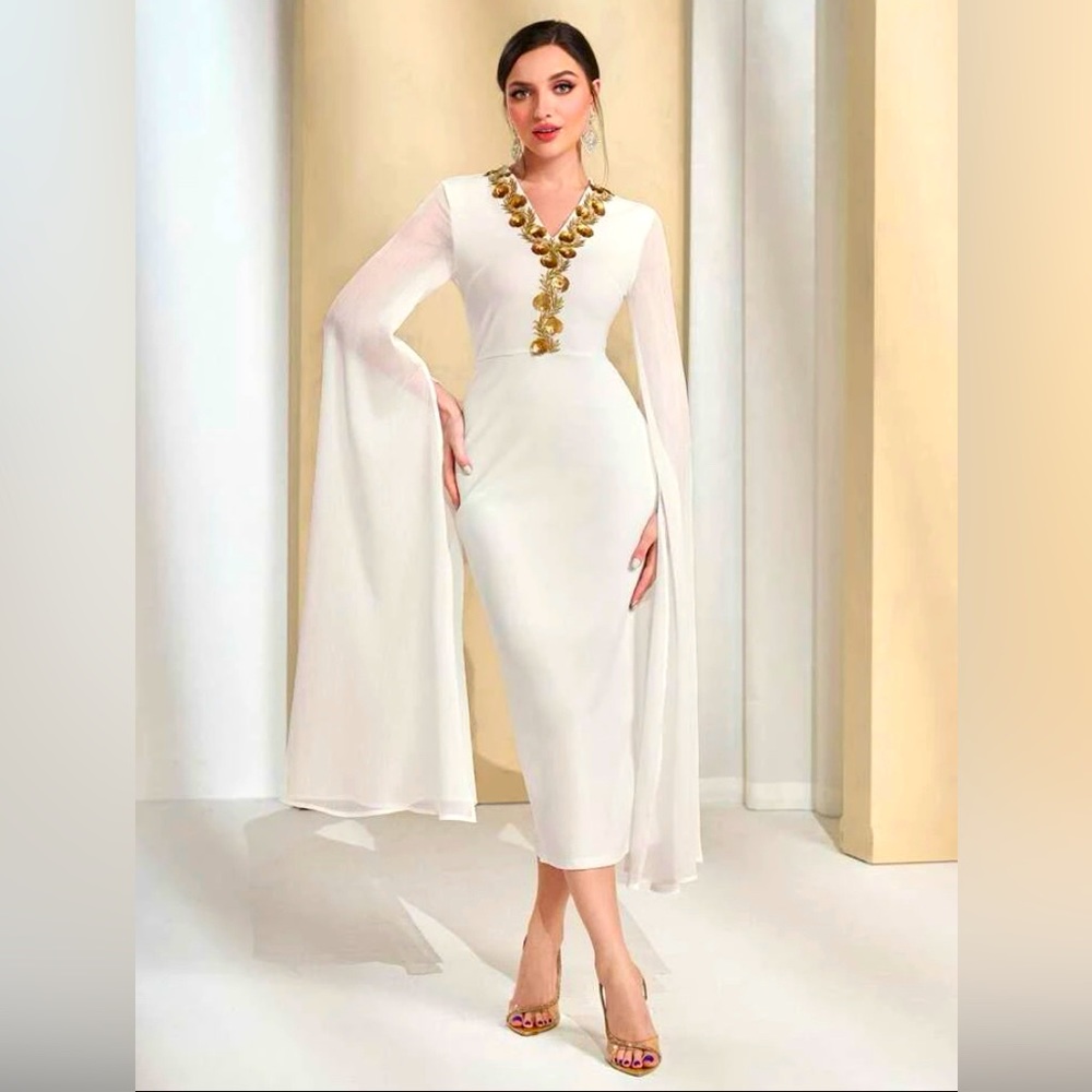 Appliques Split Sleeve Bodycon Dress